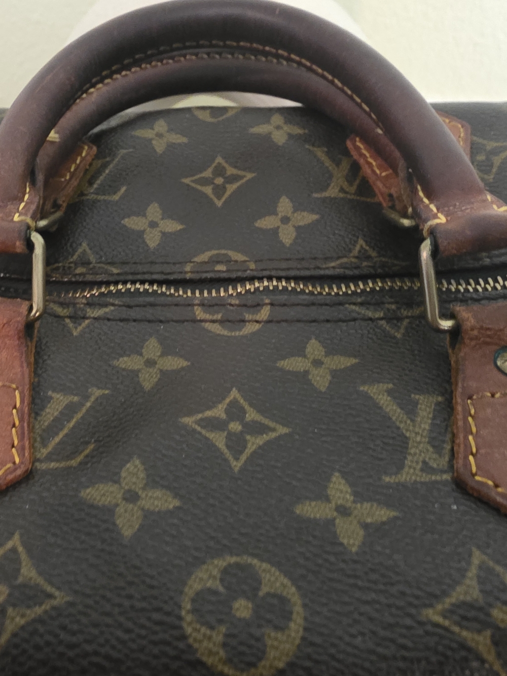 Louis Vuitton Speedy 35 - Luxury Monogram Canvas - Picture 4 of 10